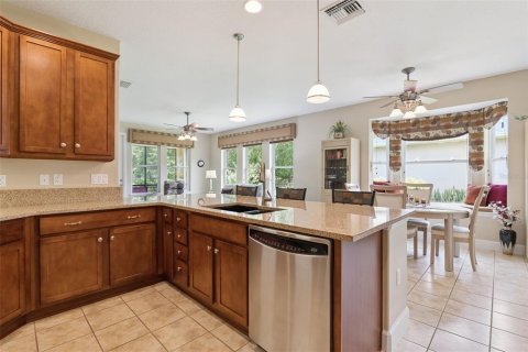 House in DeLand, Florida 2 bedrooms, 146.04 sq.m. № 2266898 - photo 10