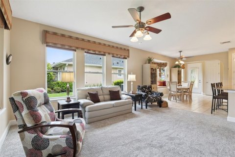 House in DeLand, Florida 2 bedrooms, 146.04 sq.m. № 2266898 - photo 15
