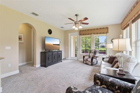 House in DeLand, Florida 2 bedrooms, 146.04 sq.m. № 2266898 - photo 13