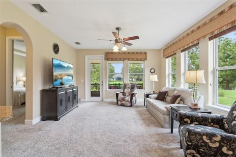 House in DeLand, Florida 2 bedrooms, 146.04 sq.m. № 2266898 - photo 11