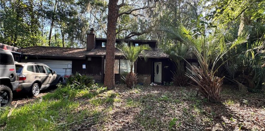 House in Gainesville, Florida 3 bedrooms, 130.43 sq.m. № 2096198