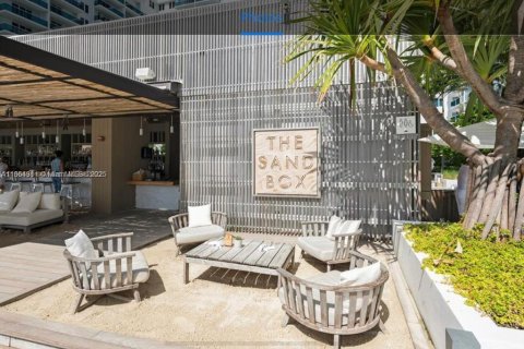 Copropriété à louer à Miami Beach, Floride: 61.32 m2 № 2194650 - photo 24