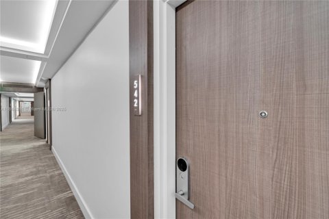 Copropriété à louer à Miami Beach, Floride: 61.32 m2 № 2194650 - photo 4