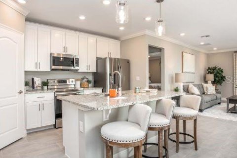 Villa ou maison à vendre à Poinciana, Floride: 5 chambres, 192.49 m2 № 1657258 - photo 3