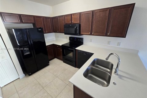 Снять в аренду кондоминиум в Майами, Флорида 2 спальни, 108.88м2, № 1998474 - фото 10