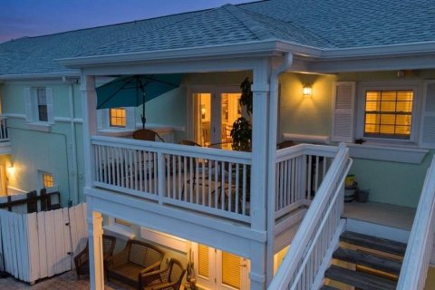 Condominio en venta en Saint Petersburg, Florida, 2 dormitorios, 84.73 m2 № 2155996 - foto 20