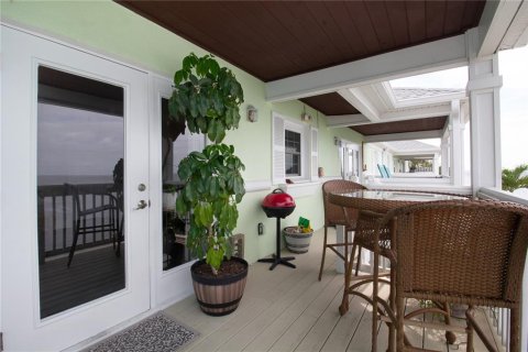 Condominio en venta en Saint Petersburg, Florida, 2 dormitorios, 84.73 m2 № 2155996 - foto 18