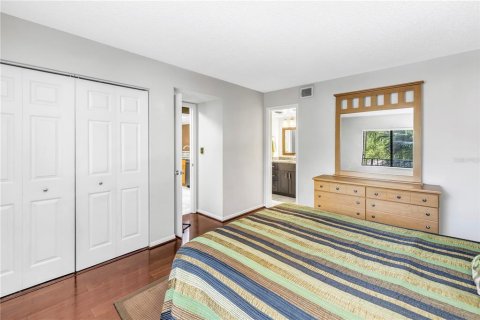Condo in Clearwater, Florida, 2 bedrooms  № 2101453 - photo 21
