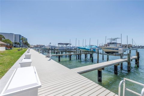 Condo in Clearwater, Florida, 2 bedrooms  № 2101453 - photo 29