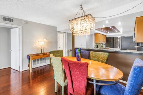 Condo in Clearwater, Florida, 2 bedrooms  № 2101453 - photo 19