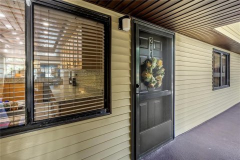 Condo in Clearwater, Florida, 2 bedrooms  № 2101453 - photo 3