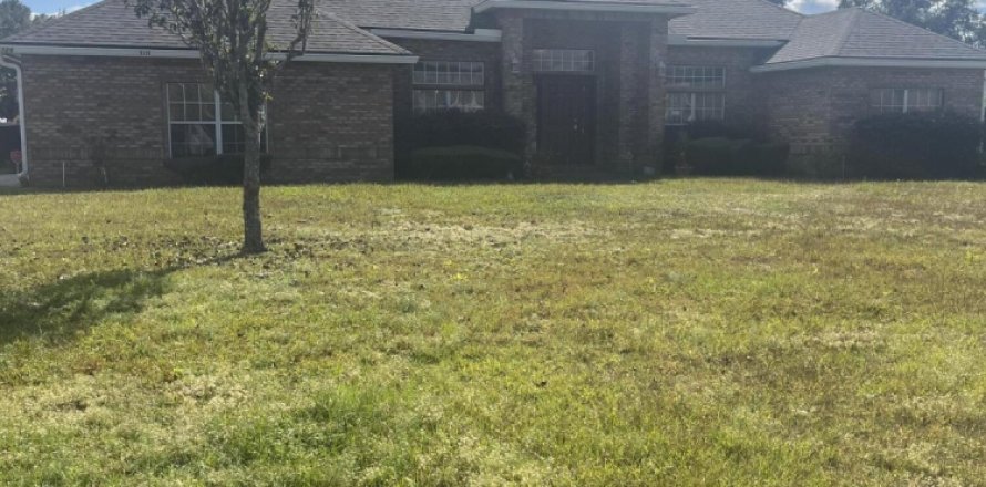 House in Jacksonville, Florida 4 bedrooms, 249.07 sq.m. № 843228