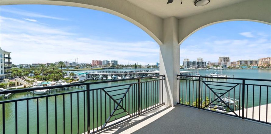 Condo in Clearwater, Florida, 3 bedrooms  № 1570447