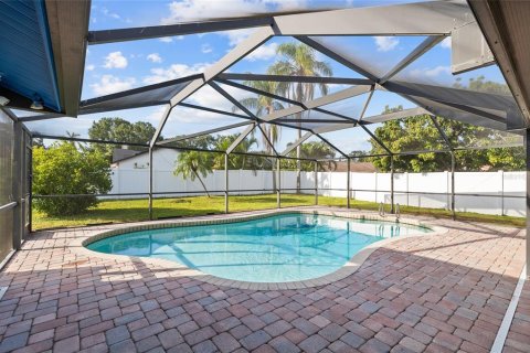 Villa ou maison à louer à Tampa, Floride: 3 chambres, 158.49 m2 № 1904529 - photo 25