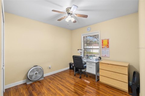 Villa ou maison à louer à Tampa, Floride: 3 chambres, 158.49 m2 № 1904529 - photo 21
