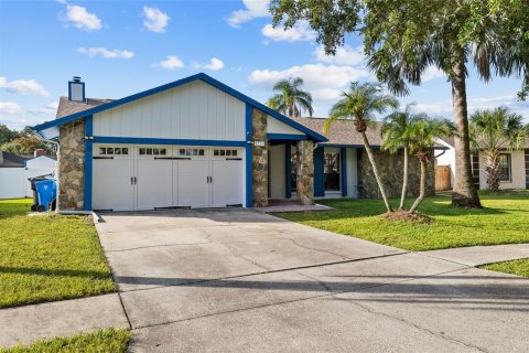 Villa ou maison à louer à Tampa, Floride: 3 chambres, 158.49 m2 № 1904529 - photo 4