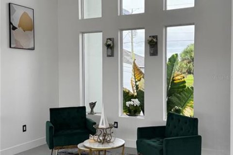 House in Rotonda, Florida 3 bedrooms, 209.68 sq.m. № 2213958 - photo 4