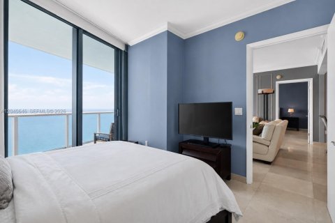 Condo in Sunny Isles Beach, Florida, 2 bedrooms  № 2087947 - photo 20