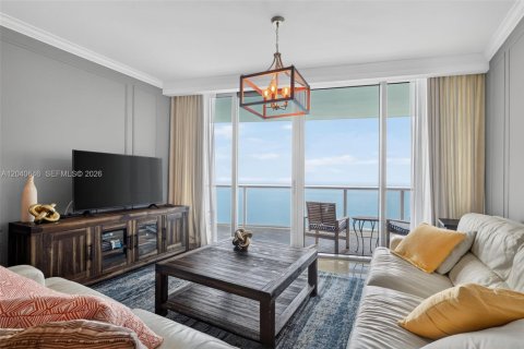 Condo in Sunny Isles Beach, Florida, 2 bedrooms  № 2087947