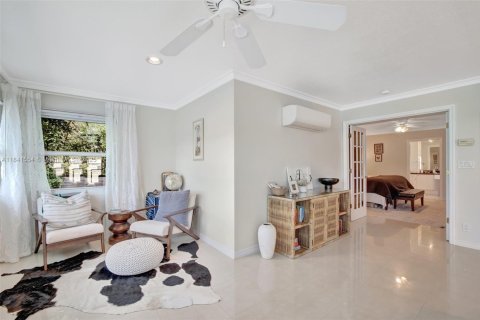 House in Dania Beach, Florida 3 bedrooms, 261.06 sq.m. № 1836021 - photo 6