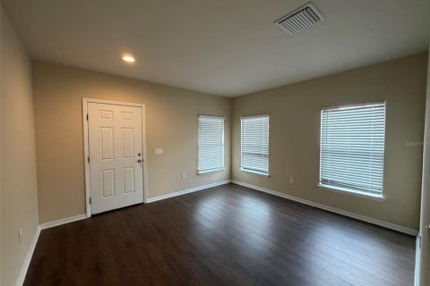 Villa ou maison à louer à Tampa, Floride: 4 chambres, 250 m2 № 2359265 - photo 3