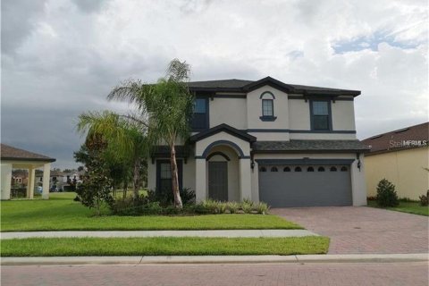 House in Tampa, Florida 4 bedrooms, 250 sq.m. № 2359265