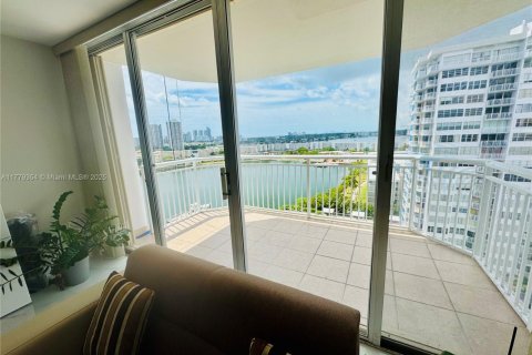 Купить кондоминиум в Авентура, Флорида 1 спальня, 93.37м2, № 1627767 - фото 12
