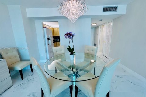 Купить кондоминиум в Авентура, Флорида 1 спальня, 93.37м2, № 1627767 - фото 5
