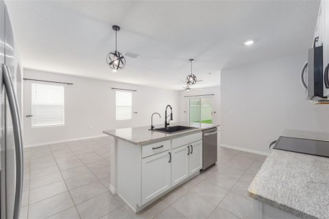 House in Wimauma, Florida 5 bedrooms, 234.3 sq.m. № 2273148 - photo 7