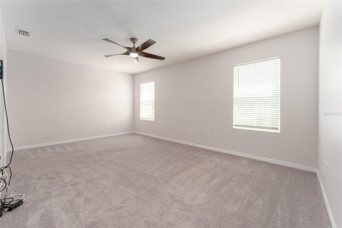 House in Wimauma, Florida 5 bedrooms, 234.3 sq.m. № 2273148 - photo 16