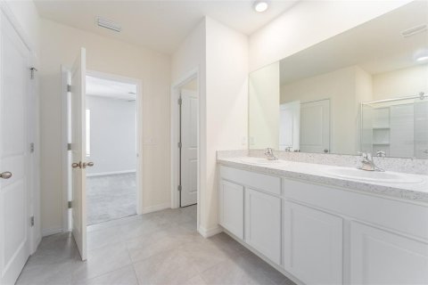 House in Wimauma, Florida 5 bedrooms, 234.3 sq.m. № 2273148 - photo 14