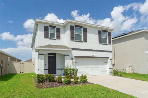 House in Wimauma, Florida 5 bedrooms, 234.3 sq.m. № 2273148 - photo 2