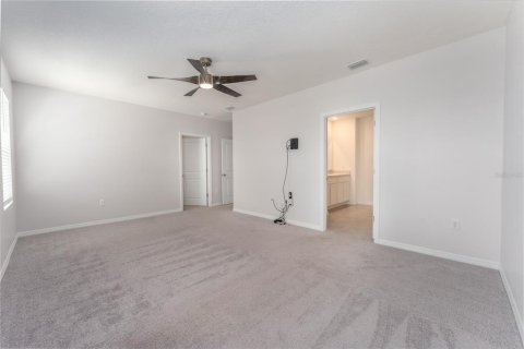 House in Wimauma, Florida 5 bedrooms, 234.3 sq.m. № 2273148 - photo 15
