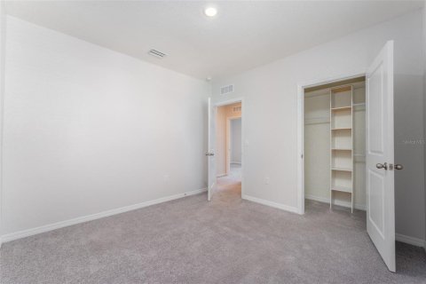 House in Wimauma, Florida 5 bedrooms, 234.3 sq.m. № 2273148 - photo 21