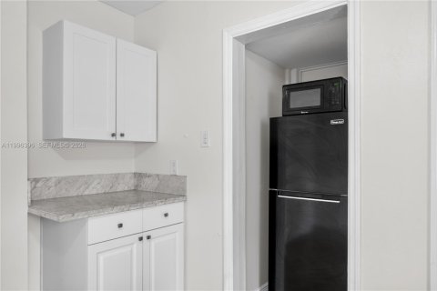 House in Fort Lauderdale, Florida 23.23 sq.m. № 2058399 - photo 4