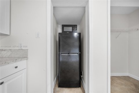 House in Fort Lauderdale, Florida 23.23 sq.m. № 2058399 - photo 13