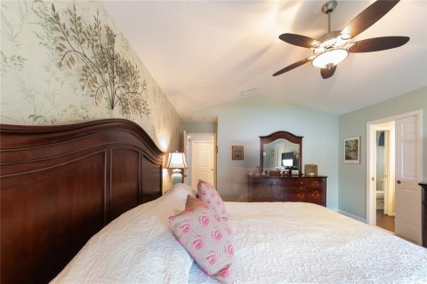 House in The Villages, Florida 3 bedrooms, 146.69 sq.m. № 1858297 - photo 12