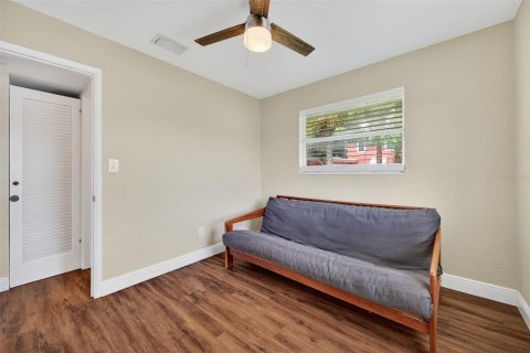 Villa ou maison à louer à Gulfport, Floride: 2 chambres, 75.62 m2 № 1869022 - photo 21