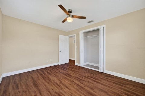 Villa ou maison à louer à Gulfport, Floride: 2 chambres, 75.62 m2 № 1869022 - photo 17