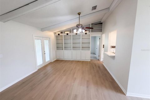 Купить виллу или дом в Коко, Флорида 3 комнаты, 124.12м2, № 2410056 - фото 8
