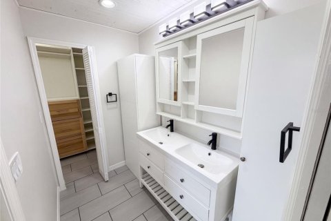 Купить виллу или дом в Коко, Флорида 3 комнаты, 124.12м2, № 2410056 - фото 18