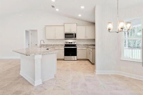House in Palm Coast, Florida 3 bedrooms, 143.07 sq.m. № 1582451 - photo 5