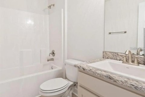 House in Palm Coast, Florida 3 bedrooms, 143.07 sq.m. № 1582451 - photo 8