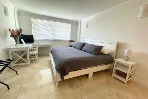 Condo in Key Biscayne, Florida, 3 bedrooms  № 1897350 - photo 10