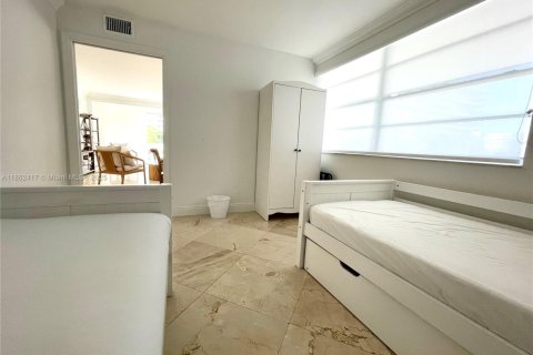Condo in Key Biscayne, Florida, 3 bedrooms  № 1897350 - photo 5