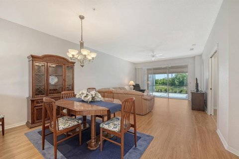 Villa ou maison à vendre à Sarasota, Floride: 2 chambres, 146.04 m2 № 2212209 - photo 10