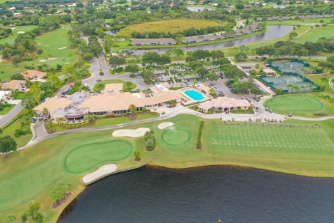Villa ou maison à vendre à Sarasota, Floride: 2 chambres, 146.04 m2 № 2212209 - photo 27