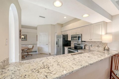 Villa ou maison à vendre à Sarasota, Floride: 2 chambres, 146.04 m2 № 2212209 - photo 5