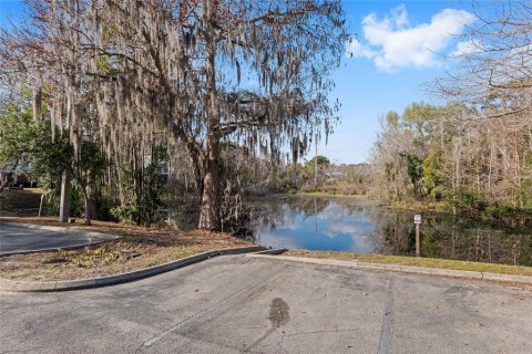 Condominio en venta en Gainesville, Florida, 2 dormitorios, 82.5 m2 № 1581270 - foto 27