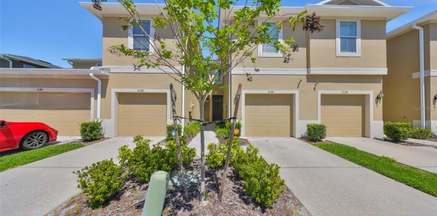 Townhouse in Brandon, Florida 3 bedrooms, 142.7 sq.m. № 1598440
